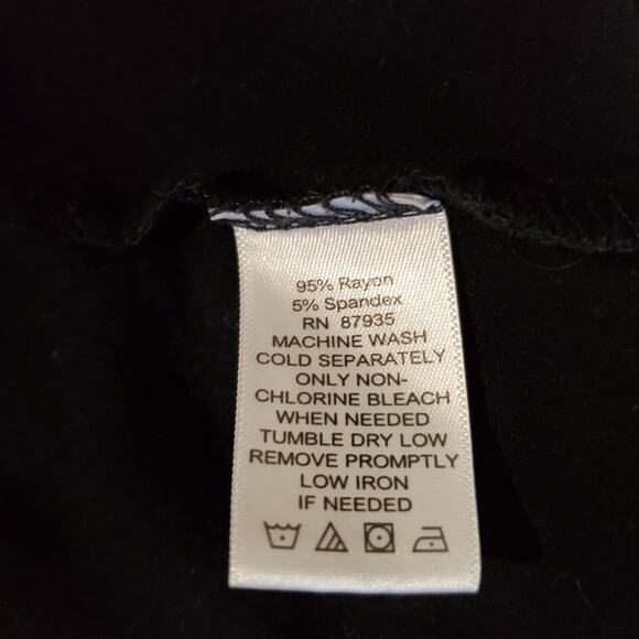 Logo Lori Goldstein V-Neck Tunic Top Sz 3X Asymmetrical Pockets Lagenlook Black - Picture 6 of 9